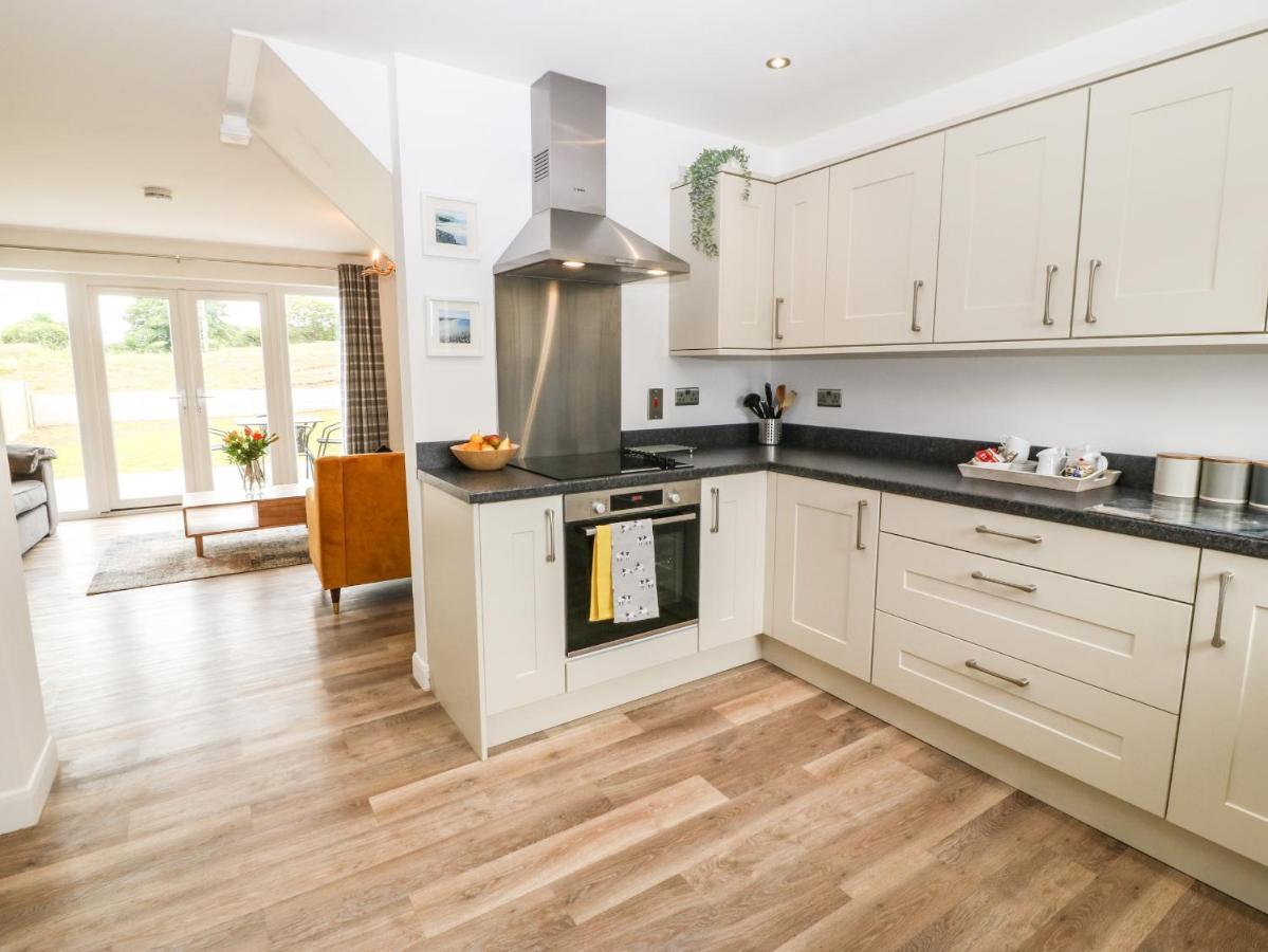 15 Parc Delfryn Villa Brynteg ภายนอก รูปภาพ